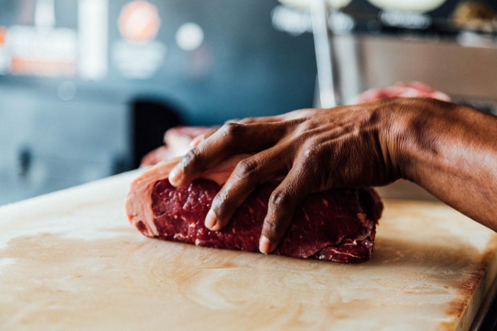 mięso, dlaczego je jemy?